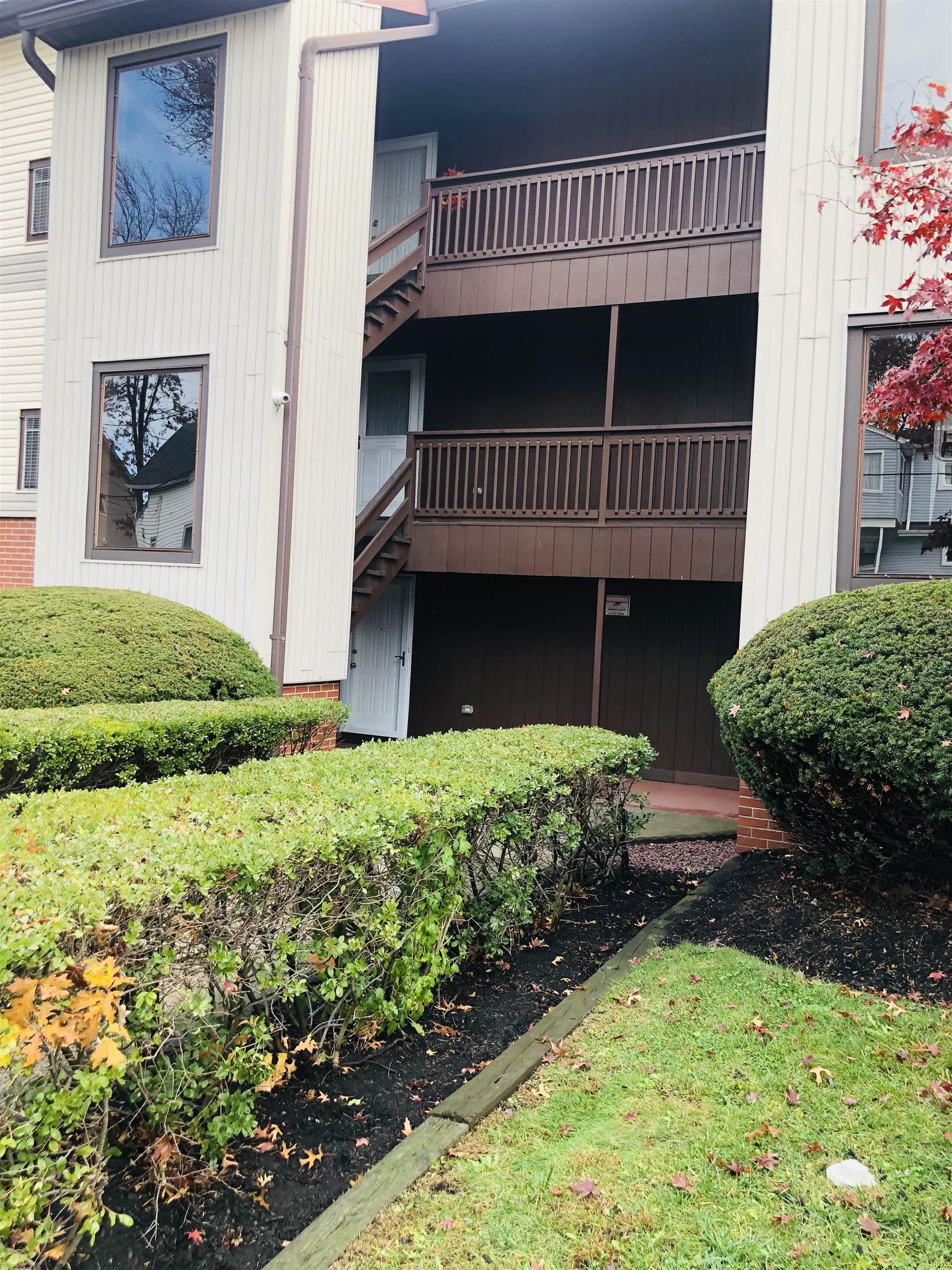 4 Green Valley Court Secaucus NJ 07094