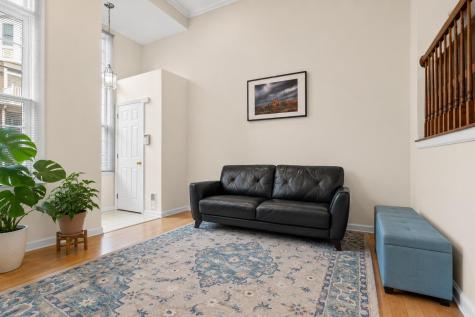 360 Oswego Court West New York NJ 07093