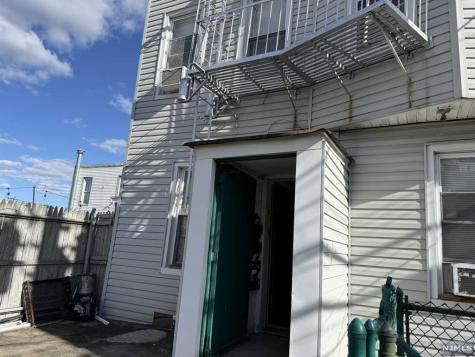 6101 Newkirk Avenue North Bergen NJ 07047