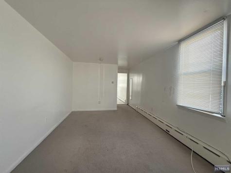 6101 Newkirk Avenue North Bergen NJ 07047