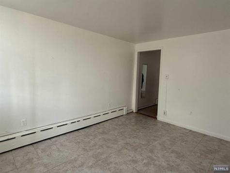6101 Newkirk Avenue North Bergen NJ 07047