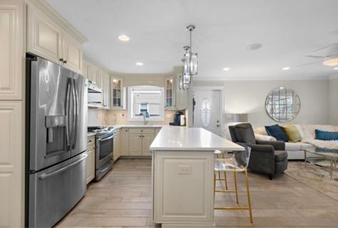 294 Julian Terrace Secaucus NJ 07094