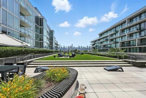 1000 Avenue At Port Imperial Weehawken NJ 07086
