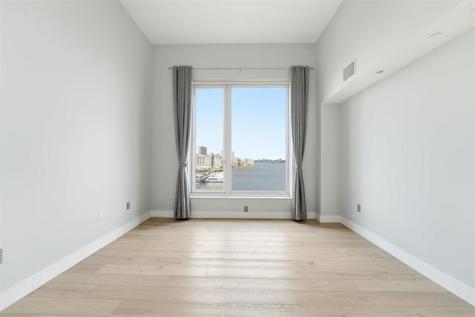 1000 Avenue At Port Imperial Weehawken NJ 07086