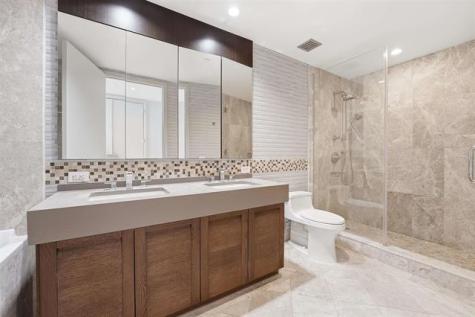 1000 Avenue At Port Imperial Weehawken NJ 07086
