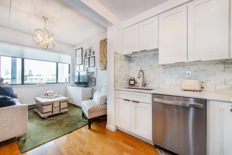 463 1st Street Hoboken NJ 07030-1843