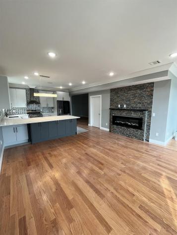 29 Wallis Avenue Jersey City NJ 07306