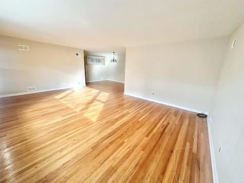 588 Avenue A Bayonne NJ 07002