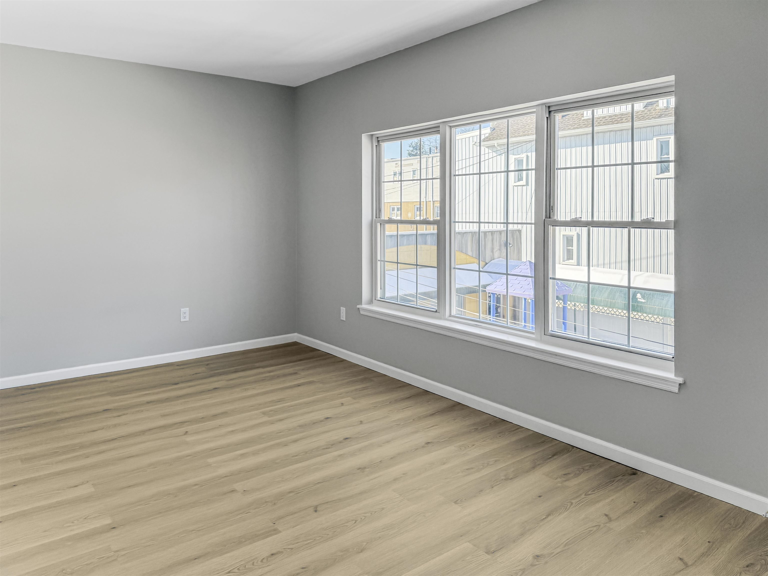 729-731 Broadway Bayonne NJ 07002