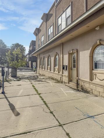 729-731 Broadway Bayonne NJ 07002