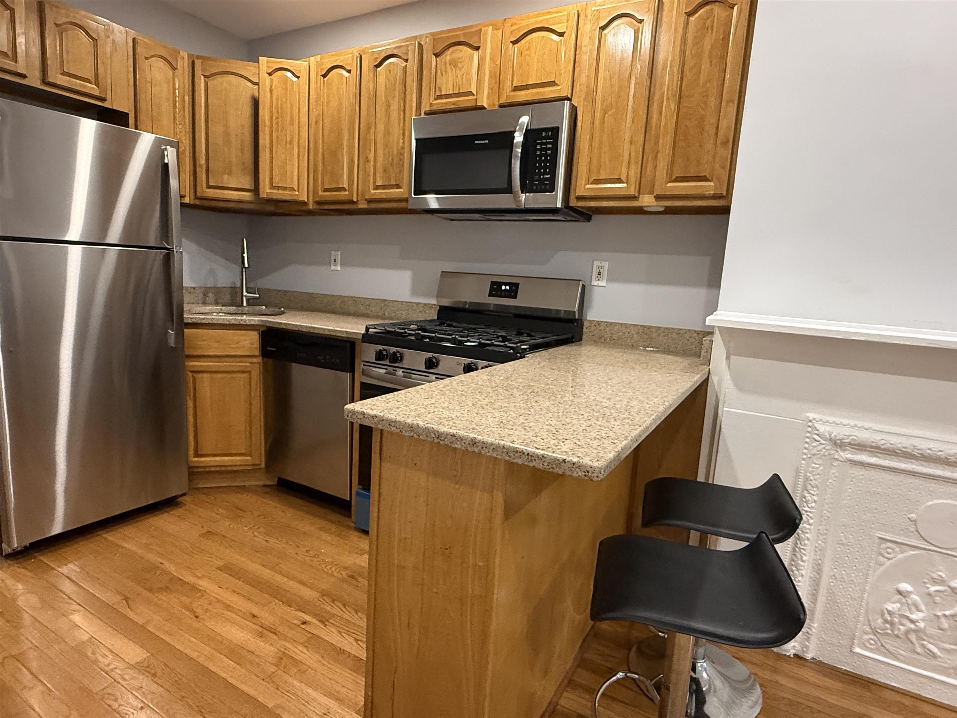 125 Hutton Street Jersey City NJ 07307