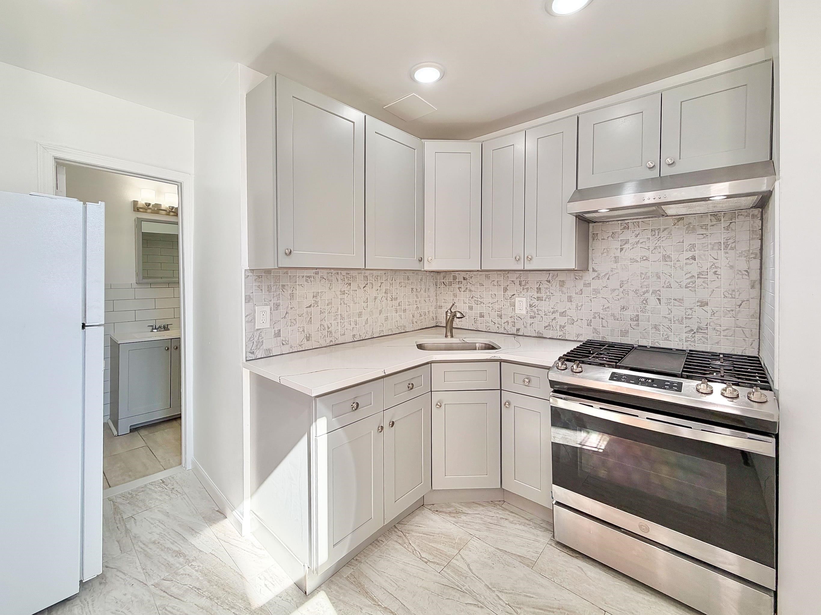 190 Clinton Avenue Jersey City NJ 07304