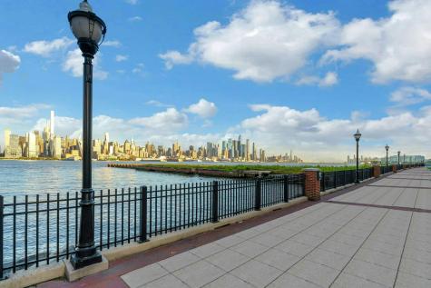 22 Avenue At Port Imperial West New York NJ 07093