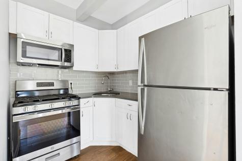 344 Danforth Avenue Jersey City NJ 07305