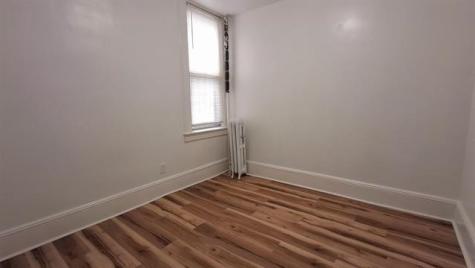 318 28th Street Union City NJ 07087