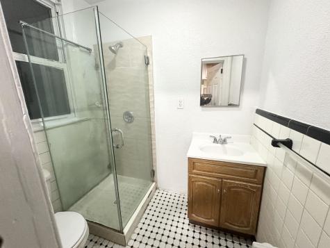 412 11th Street Union City NJ 07087