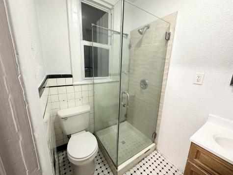 412 11th Street Union City NJ 07087