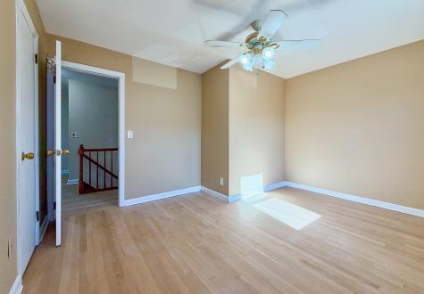 7105 Durham Avenue North Bergen NJ 07047