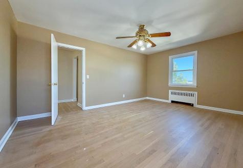 7105 Durham Avenue North Bergen NJ 07047