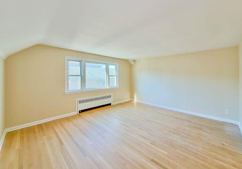 7105 Durham Avenue North Bergen NJ 07047
