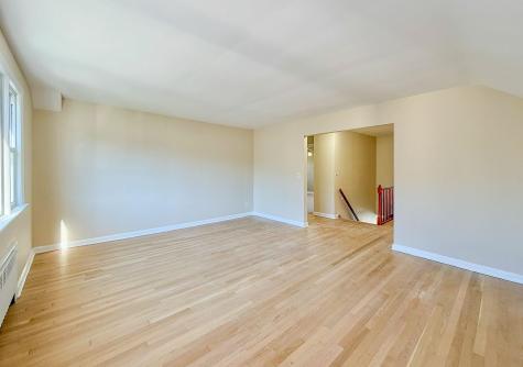 7105 Durham Avenue North Bergen NJ 07047