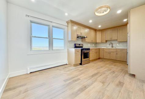 7105 Durham Avenue North Bergen NJ 07047
