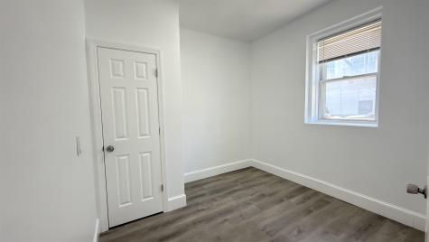 397 Avenue C Bayonne NJ 07002