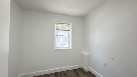 397 Avenue C Bayonne NJ 07002
