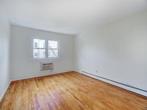 404 46th Street Union City NJ 07087