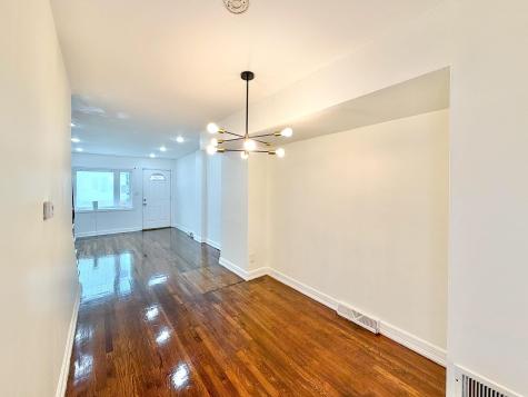 8 Van Nostrand Avenue Jersey City NJ 07305