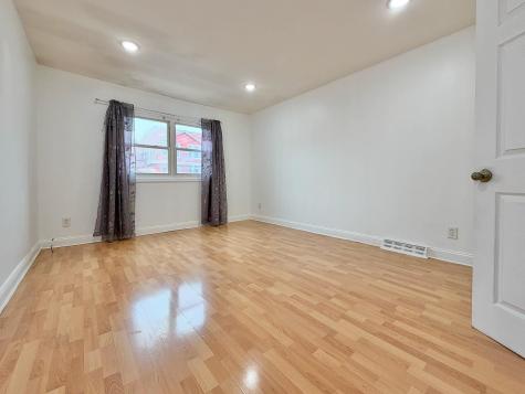 8 Van Nostrand Avenue Jersey City NJ 07305