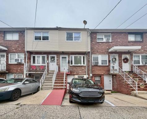 8 Van Nostrand Avenue Jersey City NJ 07305