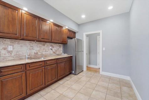 6045 Boulevard East West New York NJ 07093