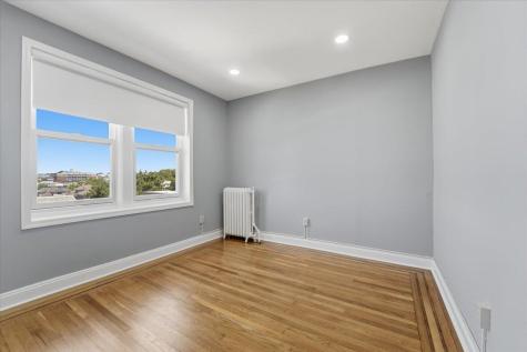 6045 Boulevard East West New York NJ 07093