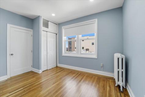 6045 Boulevard East West New York NJ 07093