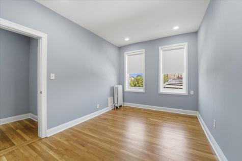 6045 Boulevard East West New York NJ 07093