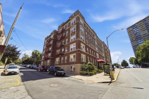 6045 Boulevard East West New York NJ 07093