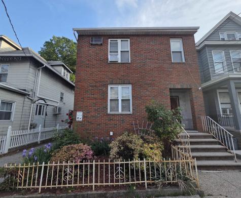 433 74th Street North Bergen NJ 07047