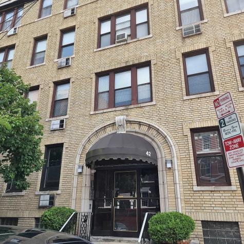 42 Van Wagenen Avenue Jersey City NJ 07306
