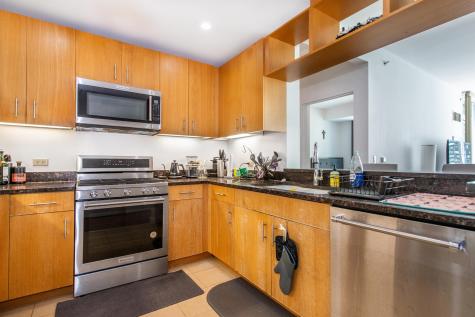 1 Shore Lane Jersey City NJ 07310