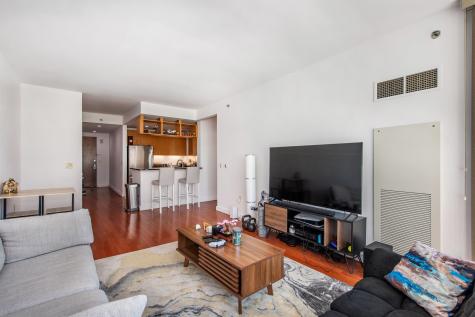 1 Shore Lane Jersey City NJ 07310