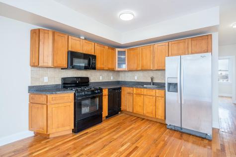 528 47th Street Union City NJ 07087