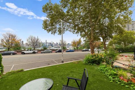 6115 Boulevard East West New York NJ 07093