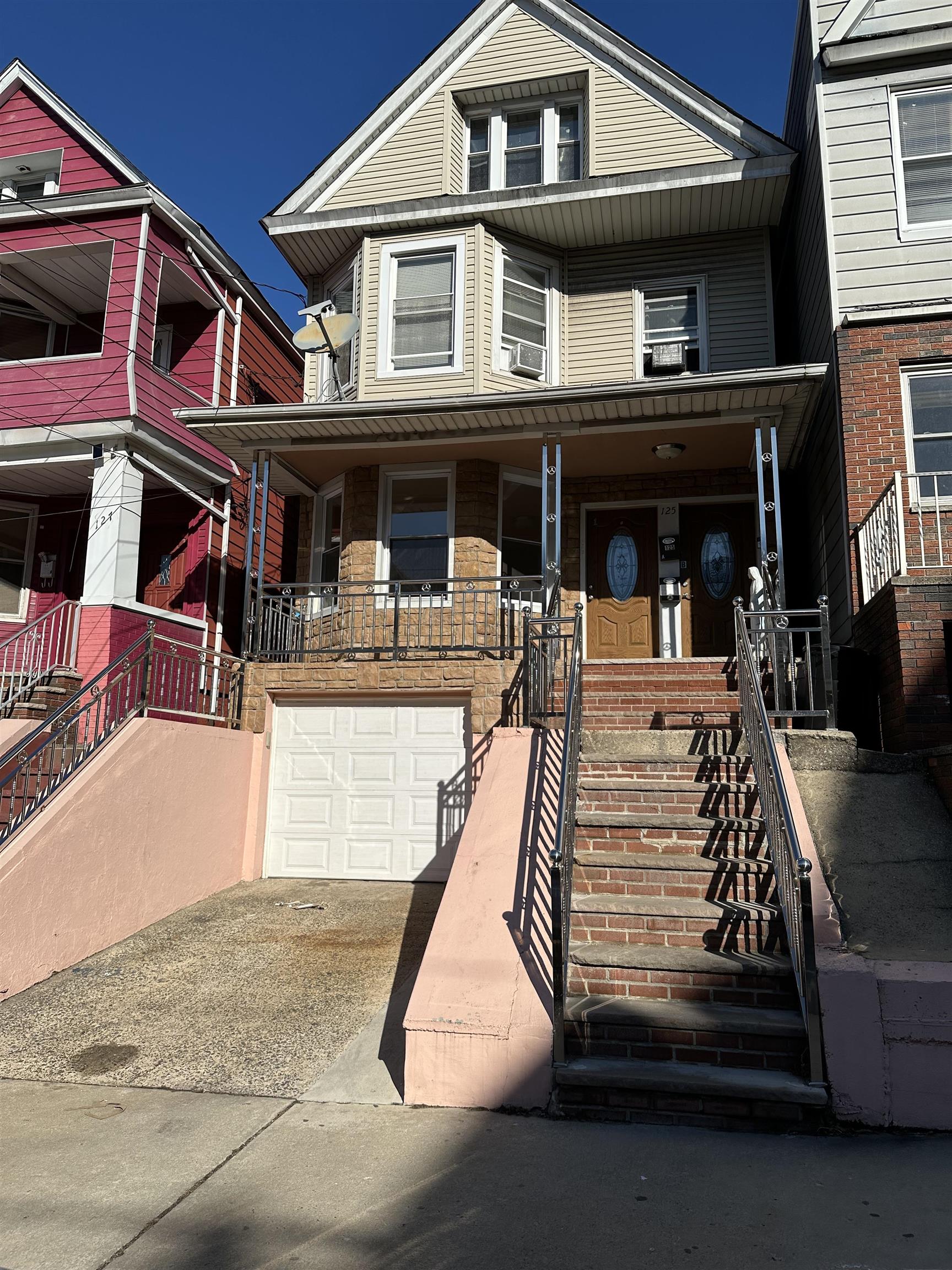 125 West 28th Street Bayonne NJ 07002