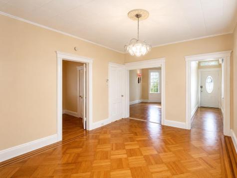 26 West 35th Street Bayonne NJ 07002