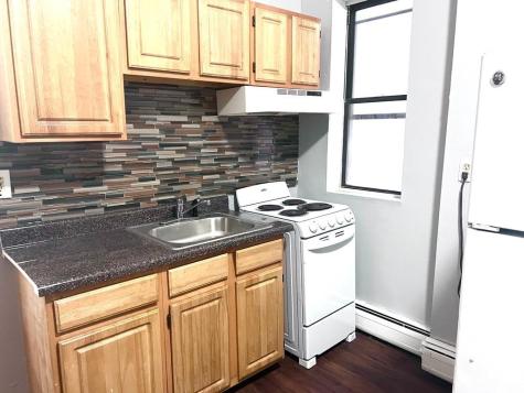 66 Tuers Avenue Jersey City NJ 07306-0000
