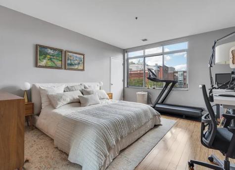 25 Mcwilliams Place Jersey City NJ 07302