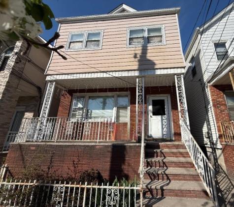 129 West 20th Street Bayonne NJ 07002