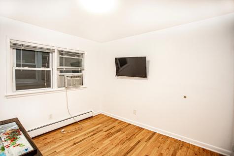 391 Manila Avenue Jersey City NJ 07302