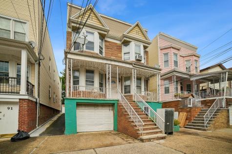 89 West 24th Street Bayonne NJ 07002